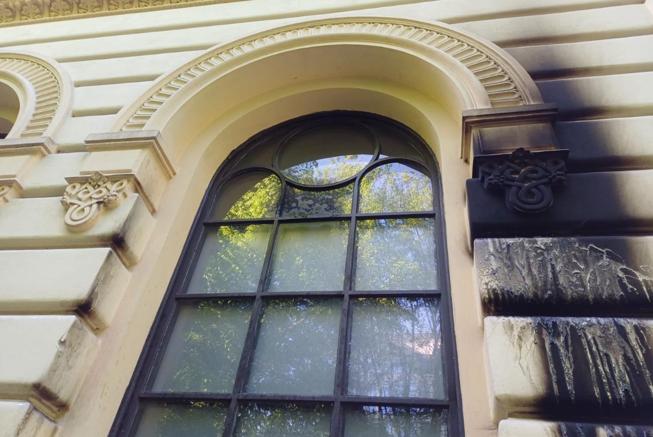 Police Arrest Teenager Suspected of Throwing Firebombs at Warsaw Synagogue