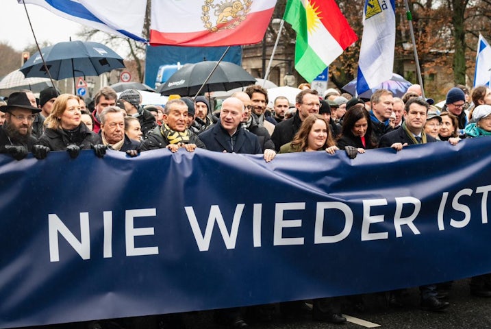 Thousands Rally in Berlin Against Antisemitism