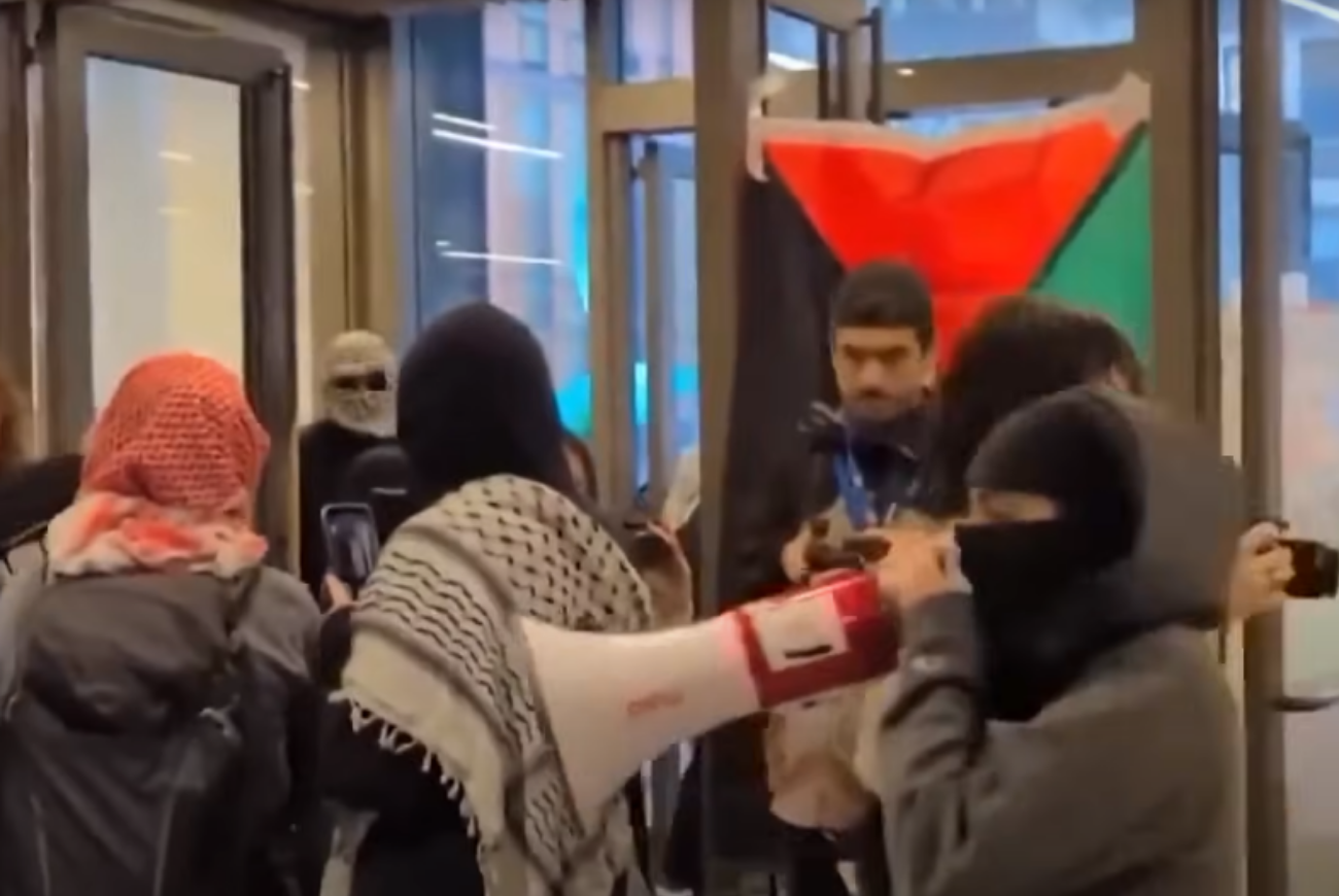 Barnard College Overrun by Anti-Israel Protests, Bomb Threat
