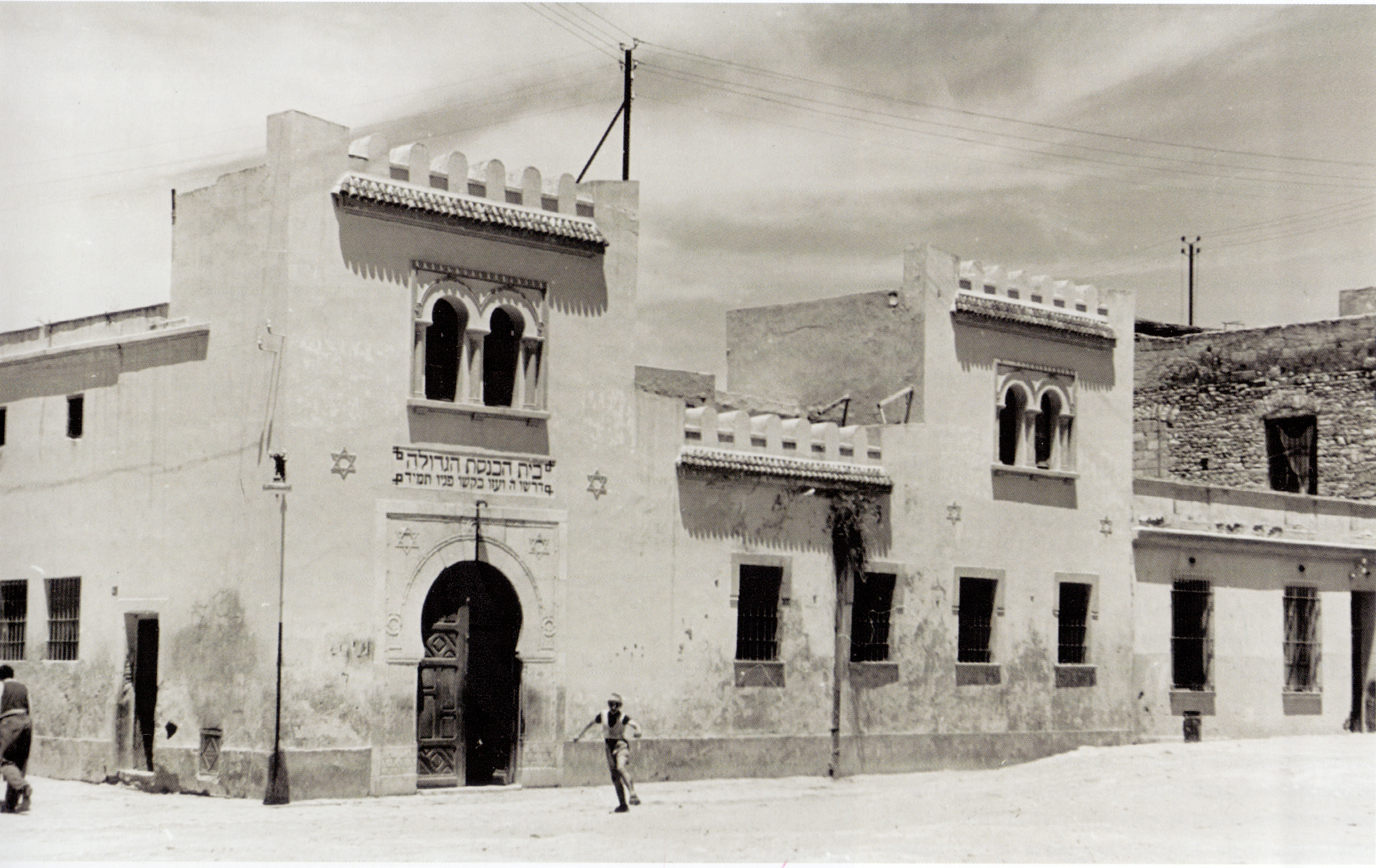 F13 tunisia