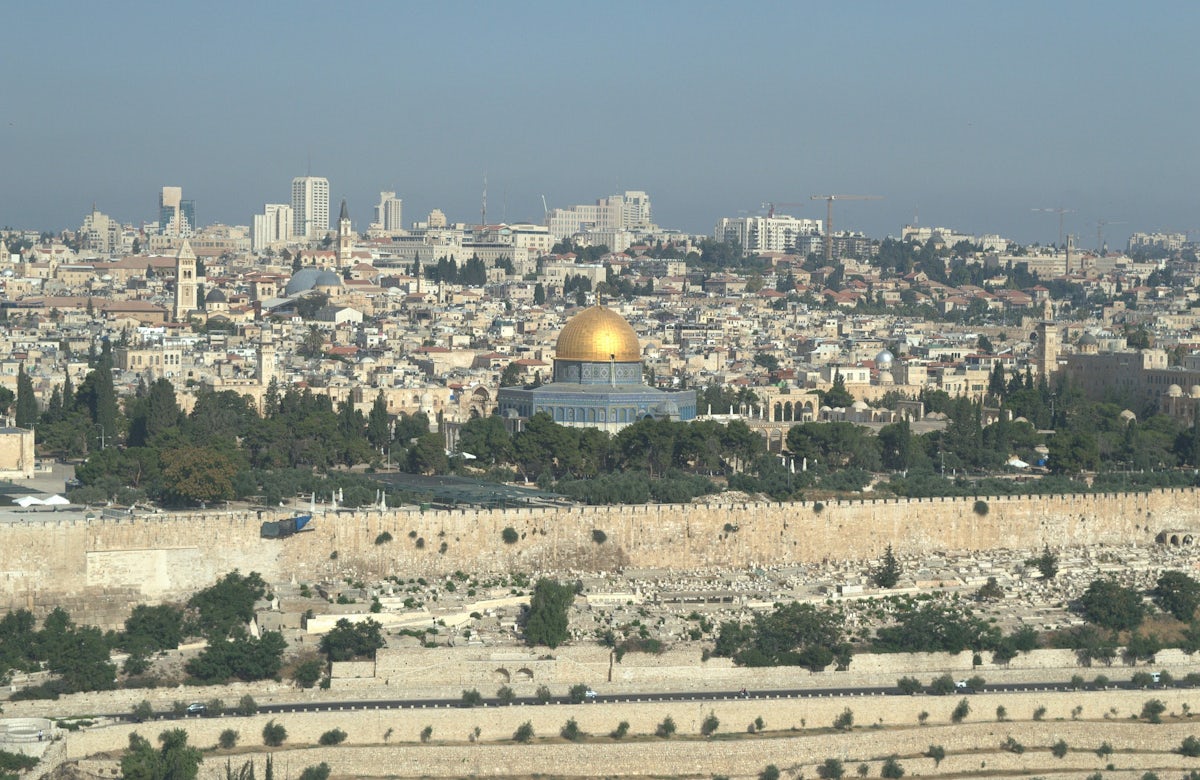 WJC President Ronald S. Lauder condemns Hamas rocket attack on central Israel