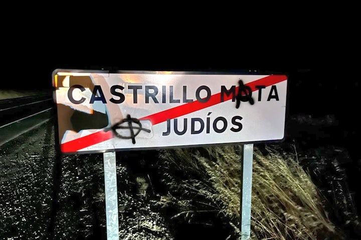 Spain’s Jewish community condemns antisemitic vandalism in Castrillo Mota de Judíos