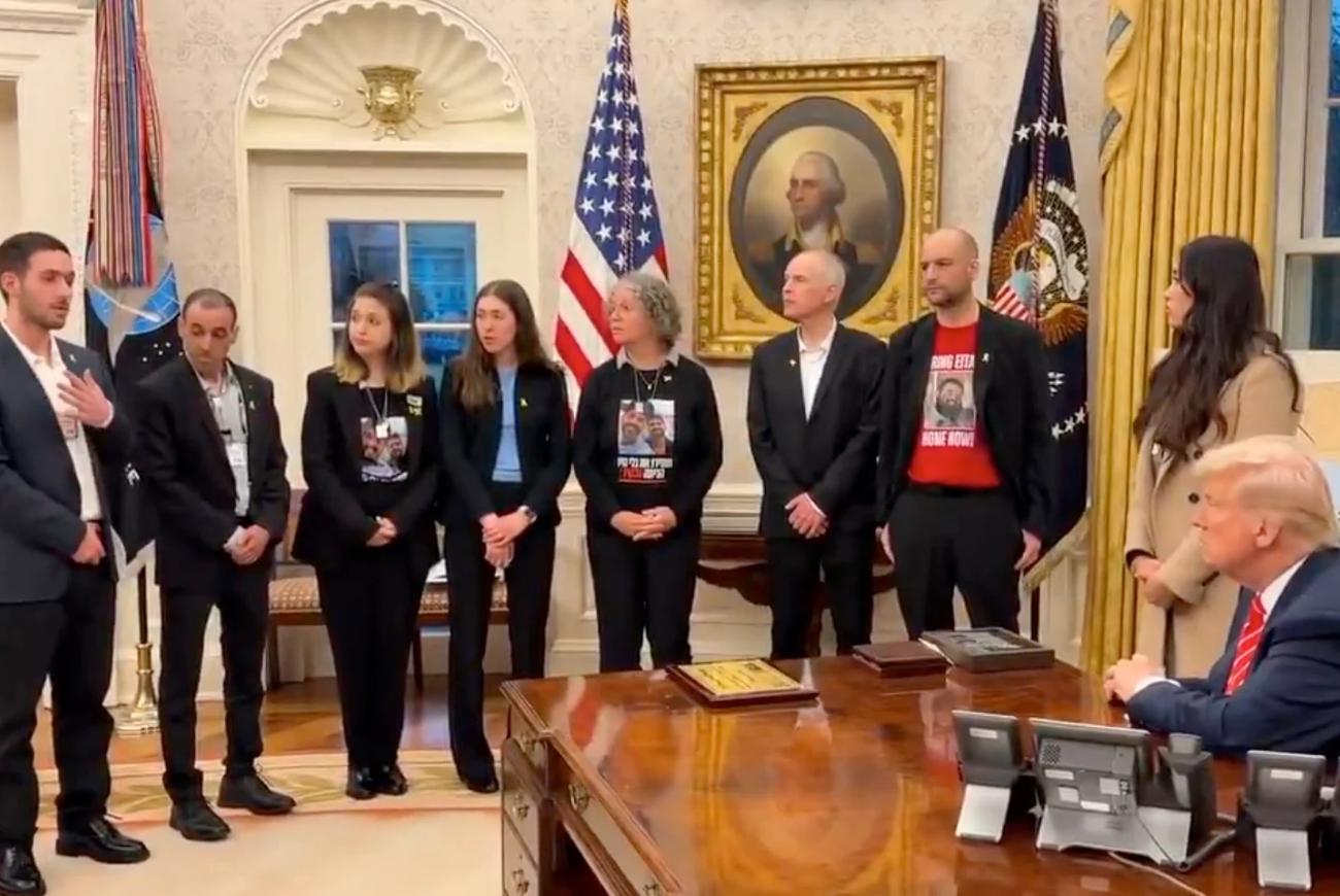 Freed Hostages Detail Experiences During Captivity in Oval Office Meeting