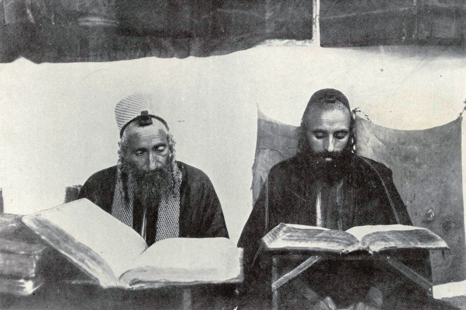  Jews of Sanaa in 1907 (c) Hermann Burkhardt