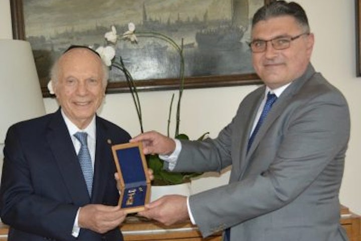 Rabbi Arthur Schneier Receives Golden Laurel Branch Award from the Foreign Ministry of Bulgaria 