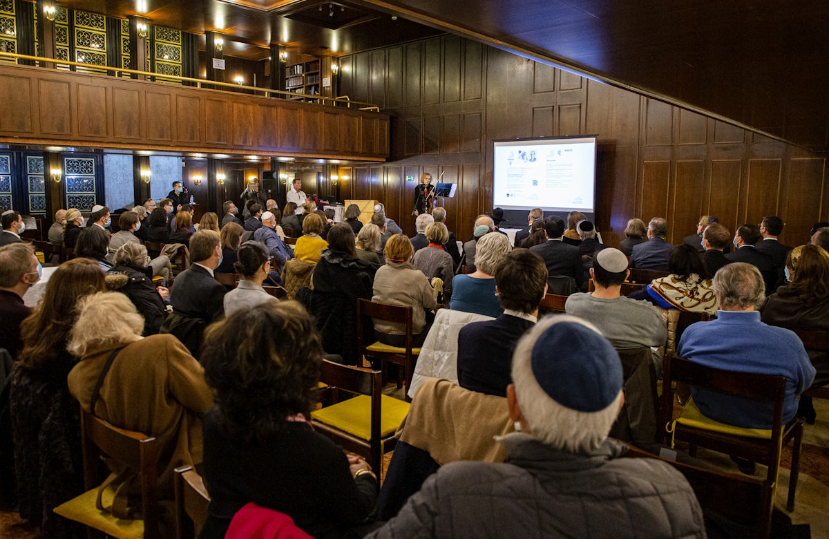 WJC gathers diplomats in Geneva to commemorate Kristallnacht 