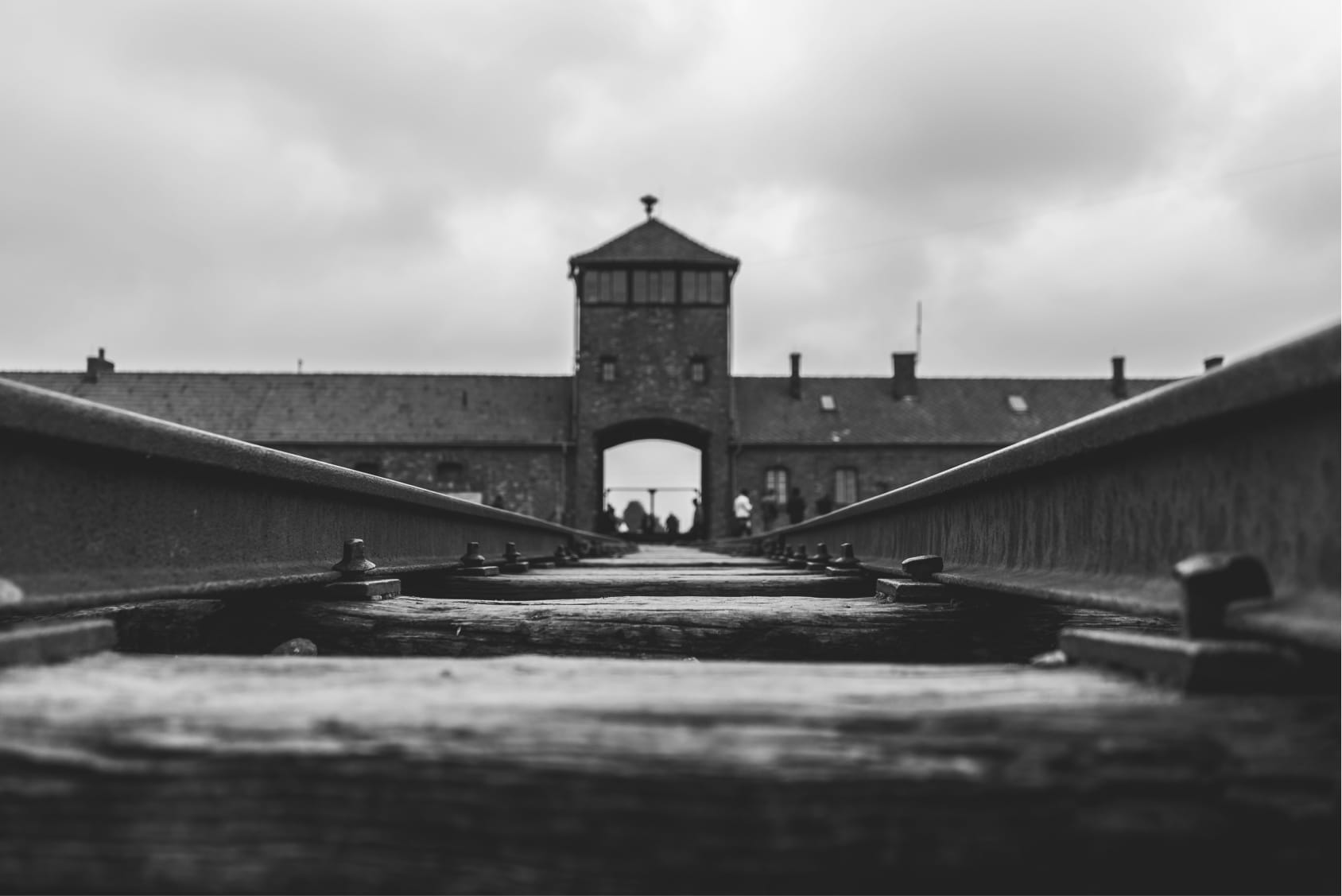 Menachem Rosensaft | 80 Years On, We Must Continue to Keep the Memories of Holocaust Survivors Alive