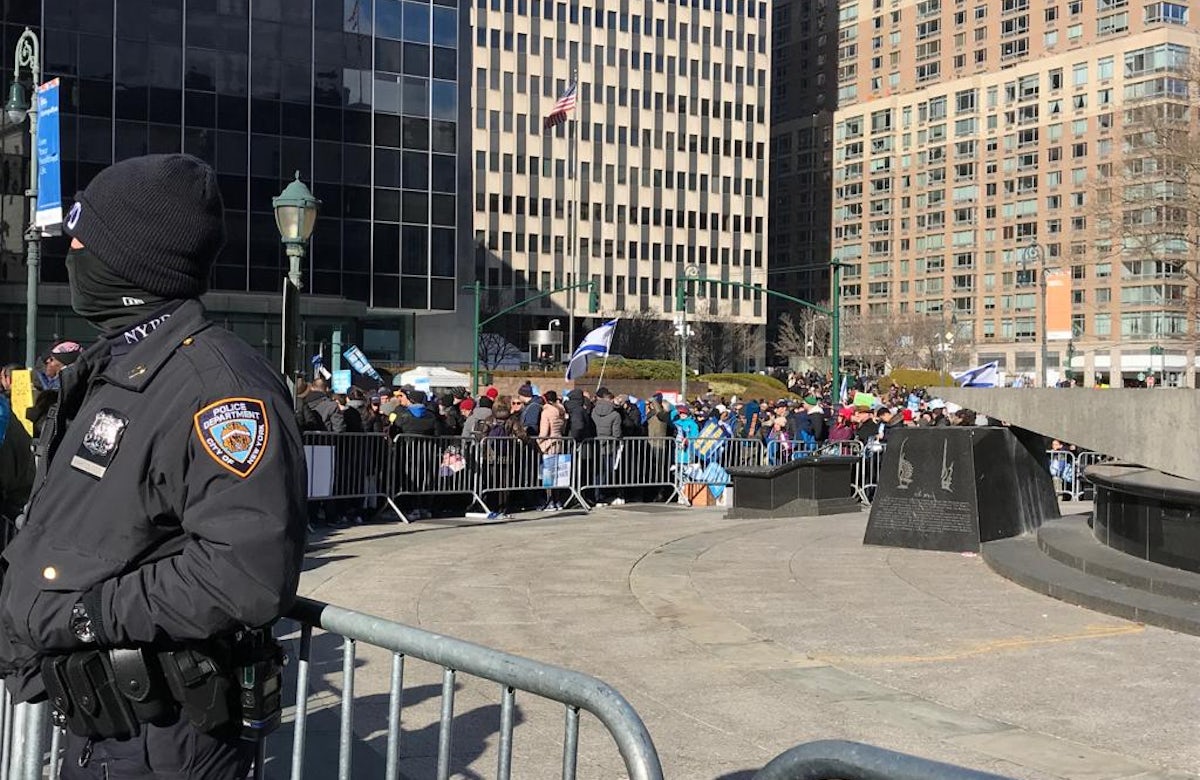 WJC joins thousands of Jewish community members in New York City to say #NoHateNoFear