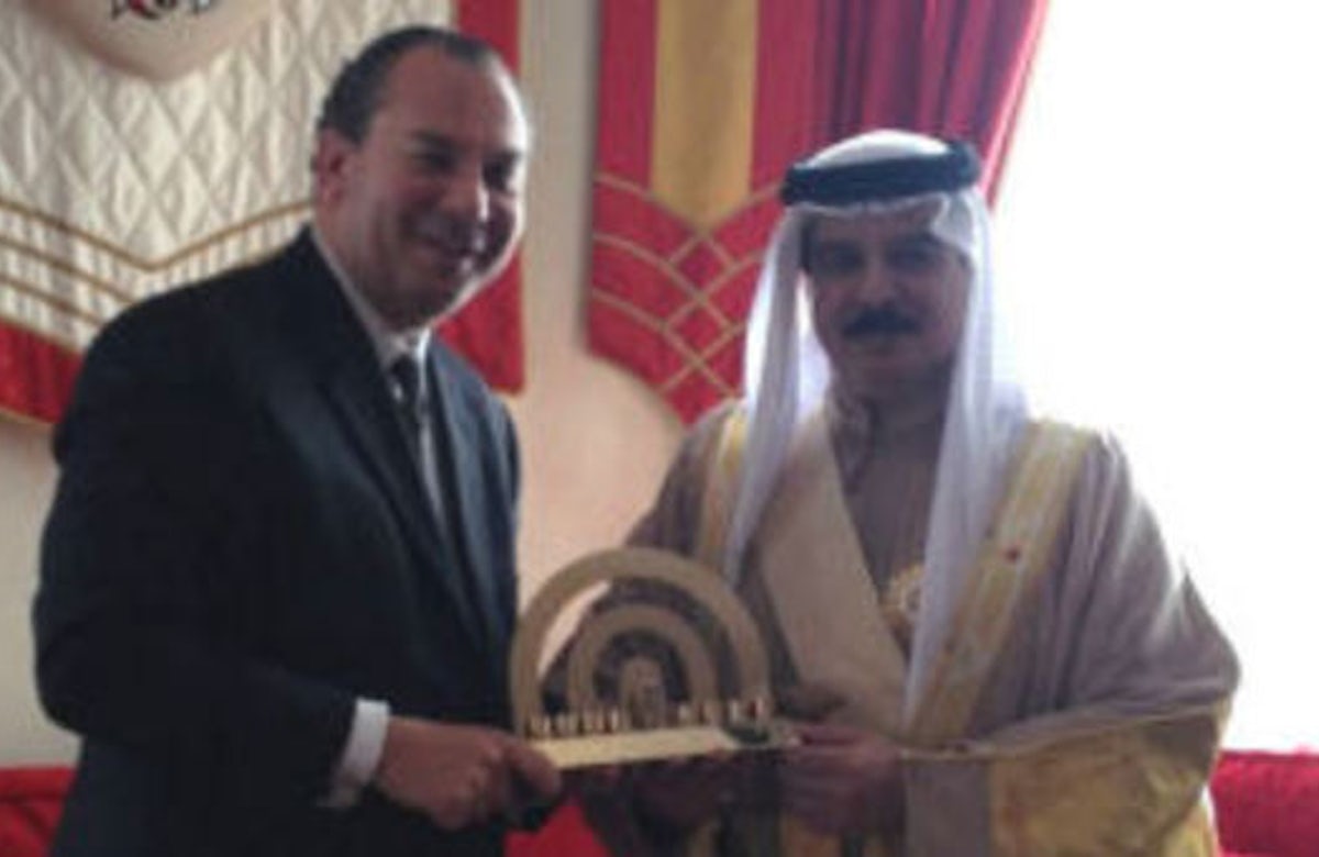 WJC Vice President Schneier ‘deeply honored’ to be first rabbi hosted by King Hamad of Bahrain