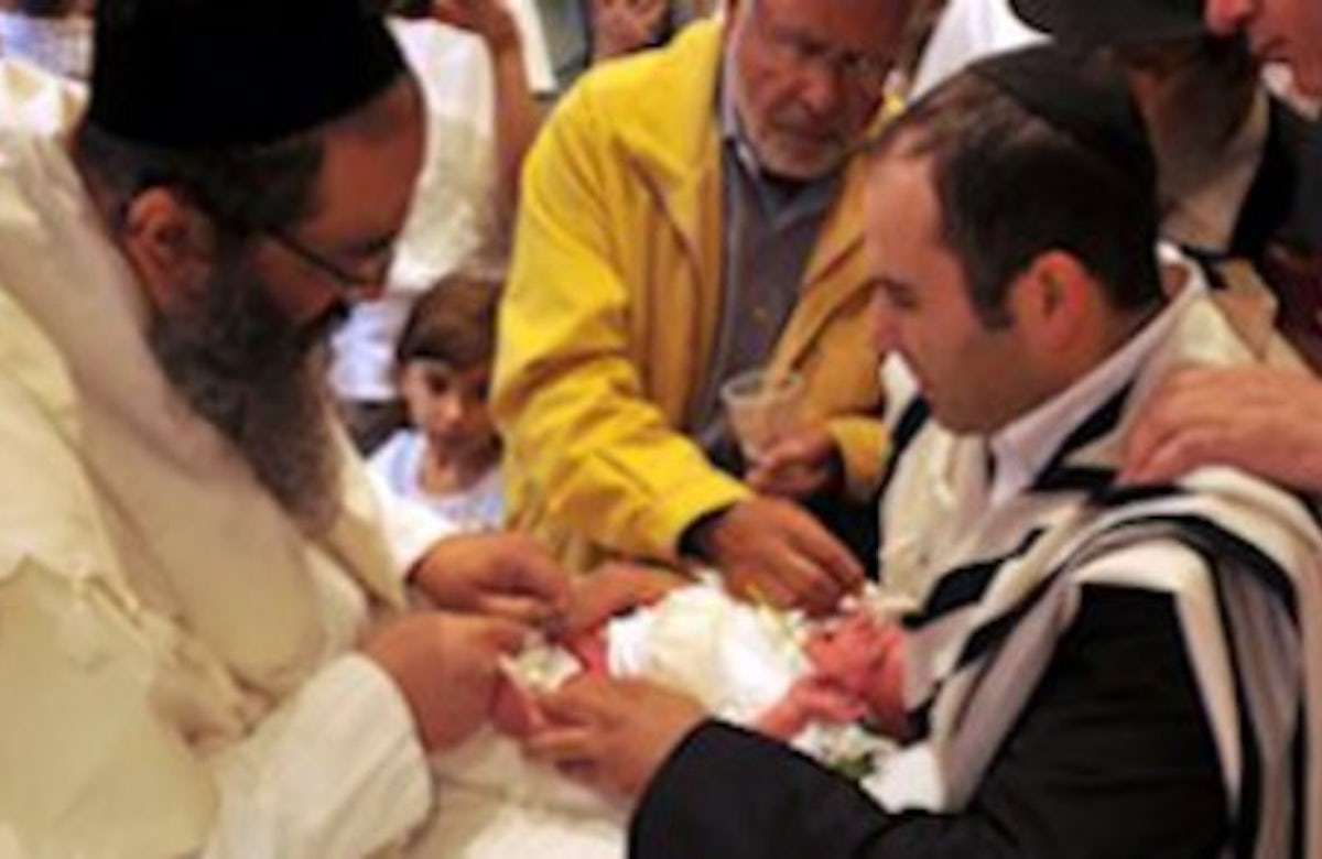 World Jewish Congress urges German prosecutors not to indict rabbi for performing circumcisions 