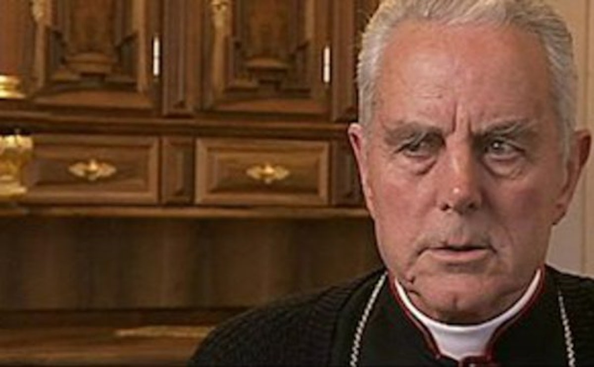 Report: Holocaust-denying bishop barred from entering Australia