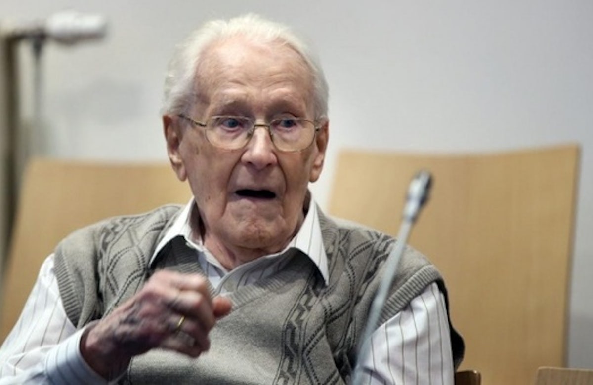 Trial in Germany: 93-year-old former 'bookkeeper of Auschwitz' asks victims for forgiveness