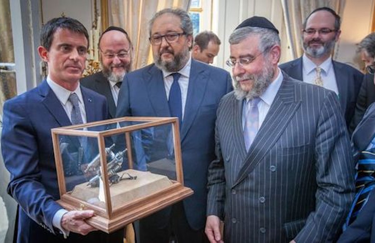 French prime minister praised by European rabbis for taking 'decisive action' against anti-Semitism