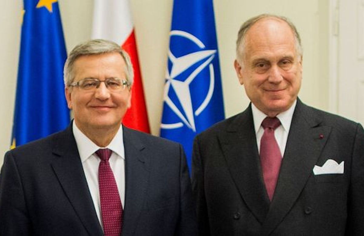 Lauder hails Poland’s outgoing President Komorowski as ‘principled statesman’ and ‘friend of Jewish people’
