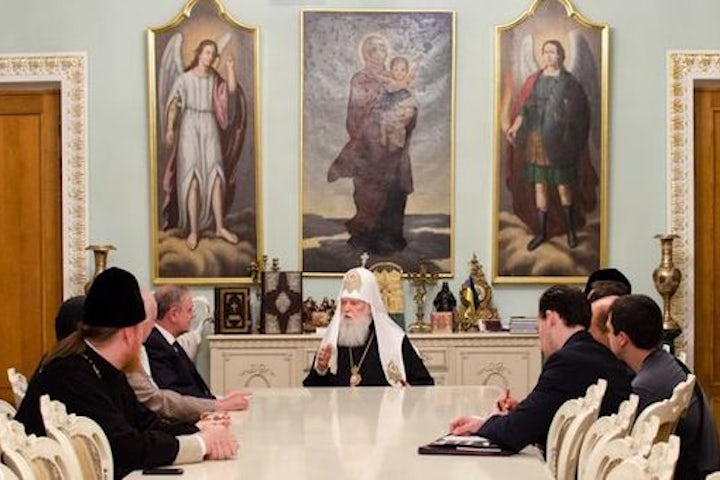Ukrainian Patriarch Filaret condemns anti-Semitism at meeting with WJC leaders in Kiev