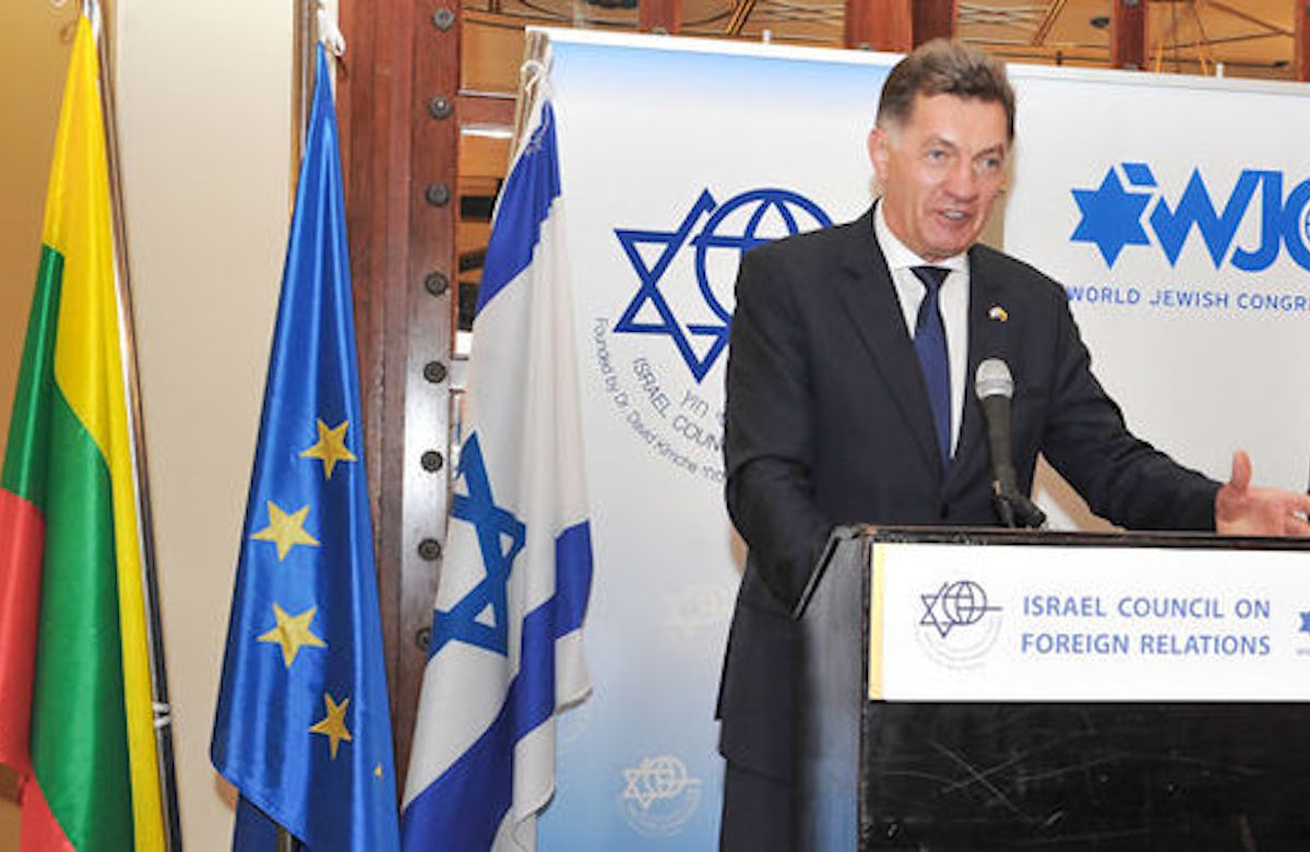 ‘By 2017, all Jewish graves will be marked, memorialized and maintained,’ Lithuanian PM pledges