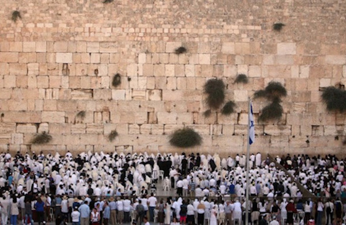 Lauder: Declaring Western Wall a Muslim site would make mockery of UNESCO principles