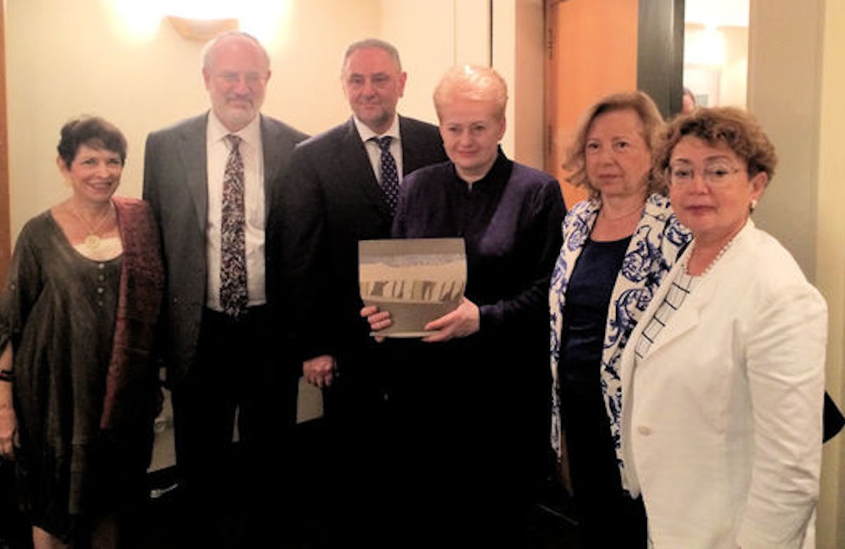 Lithuanian president meets with World Jewish Congress leaders in Israel