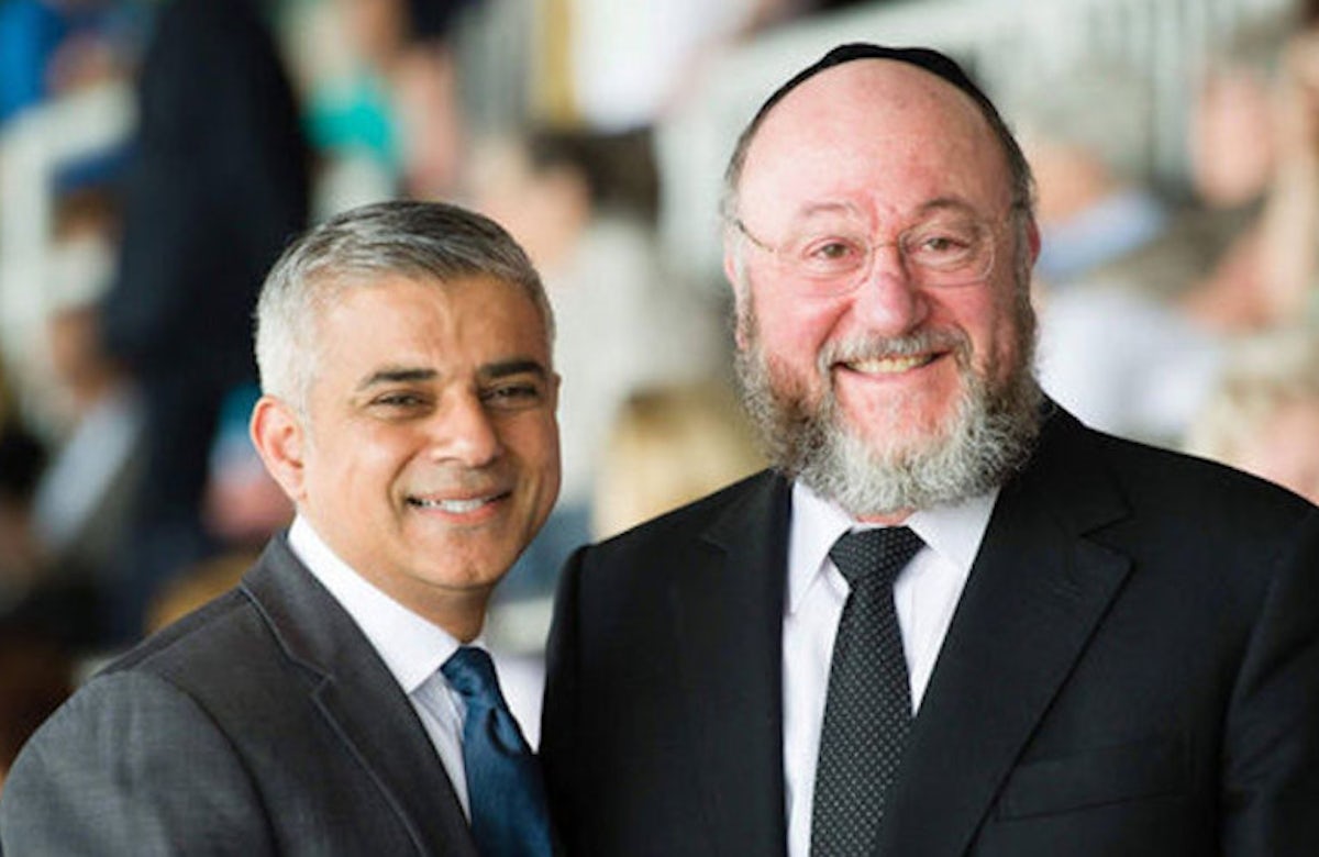 New London mayor attends Shoah memorial in first public engagement