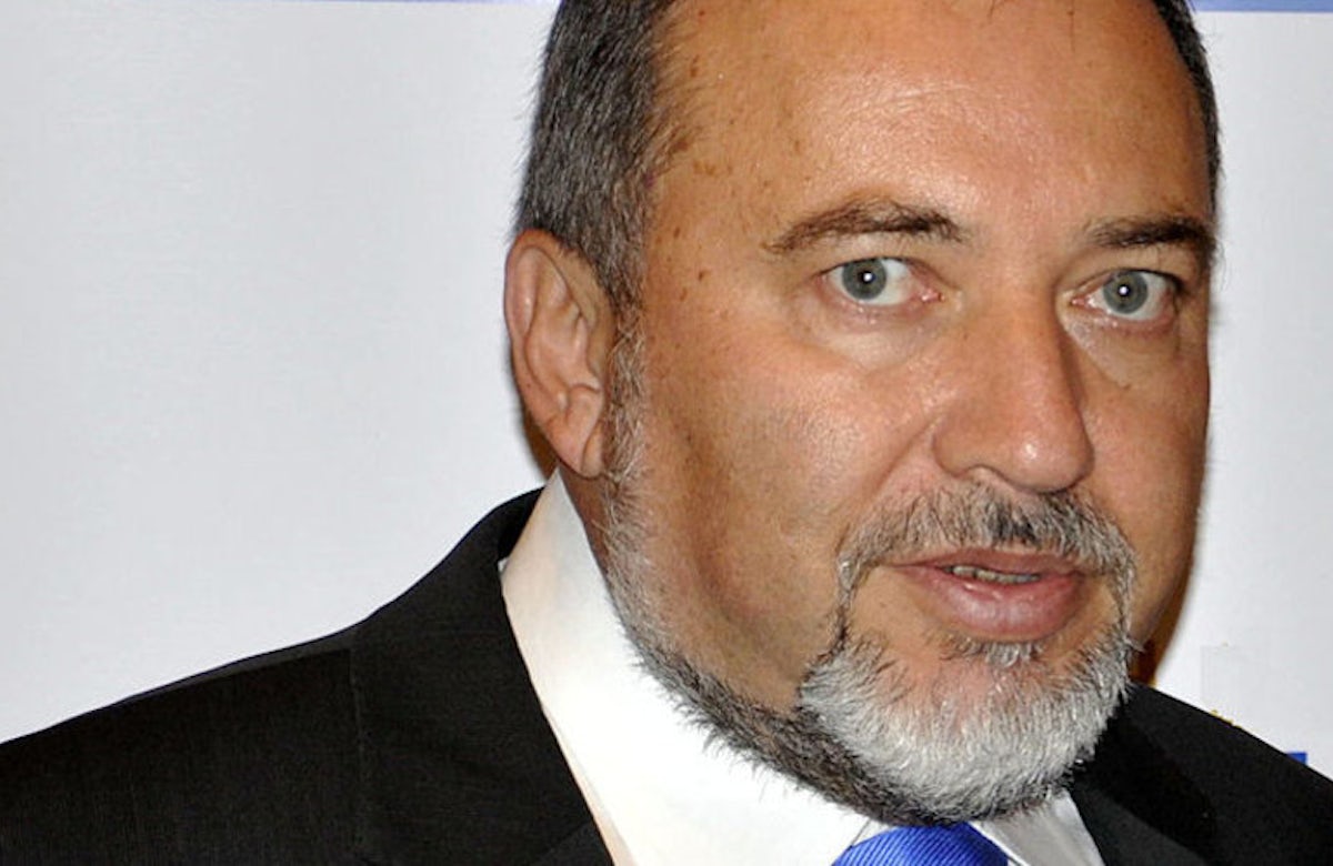 Lieberman poised to return to Israeli government as defense minister