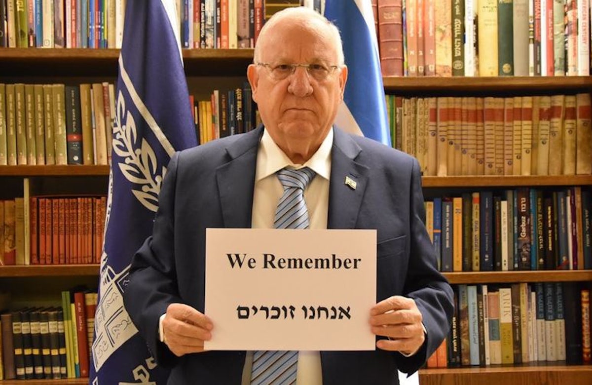 #WeRemember: WJC reaches millions with Holocaust memory campaign; participant photos to be projected on Auschwitz grounds