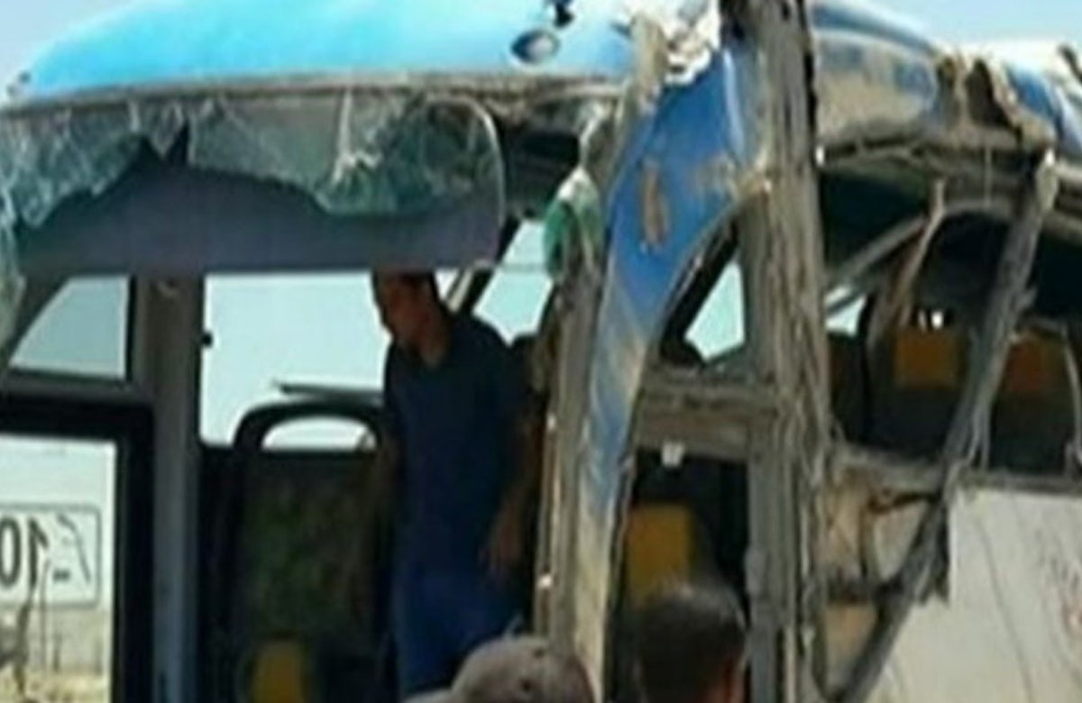 Egypt: More than two dozen killed in attack on bus of Christians